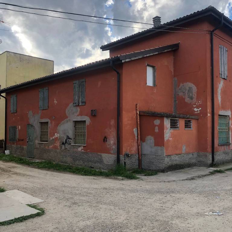 casa indipendente in vendita a Poggio Renatico in zona Chiesa Nuova