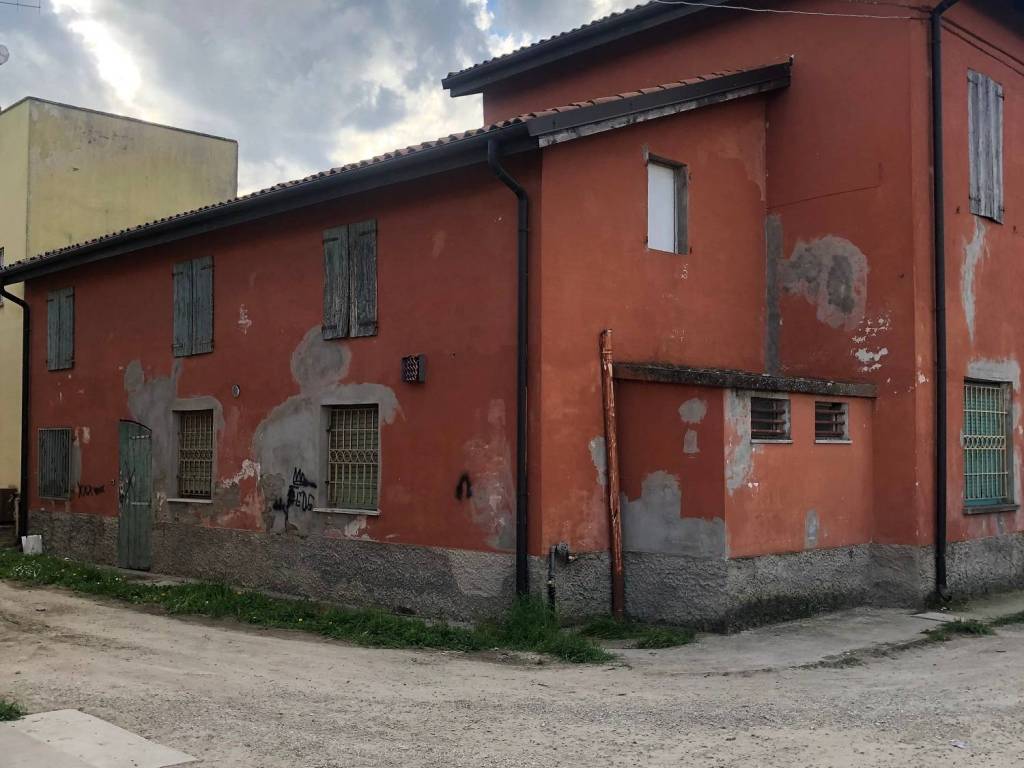casa indipendente in vendita a Poggio Renatico in zona Chiesa Nuova