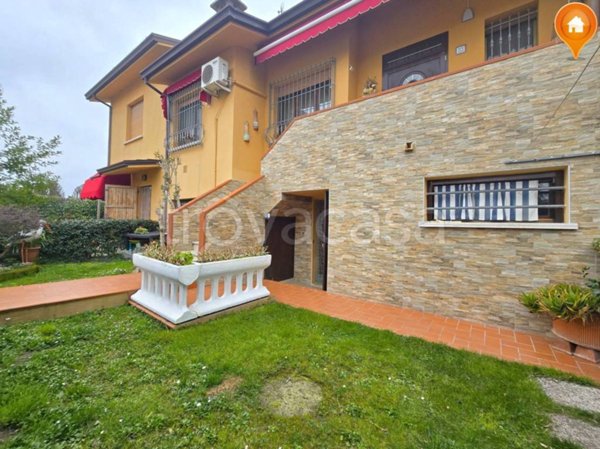 appartamento in vendita a Poggio Renatico in zona Gallo