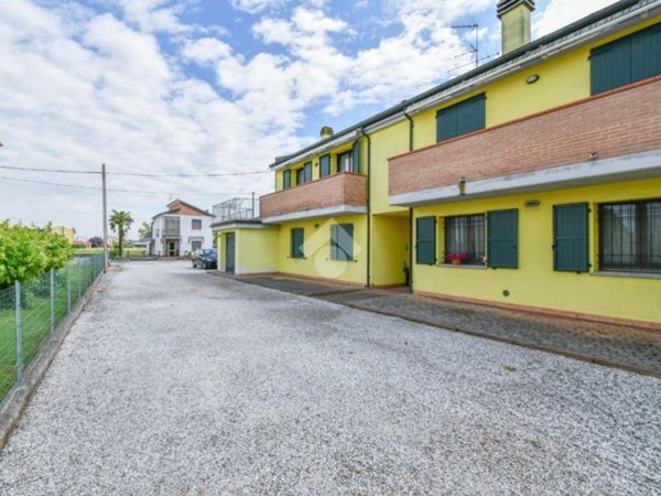 appartamento in vendita a Poggio Renatico in zona Coronella