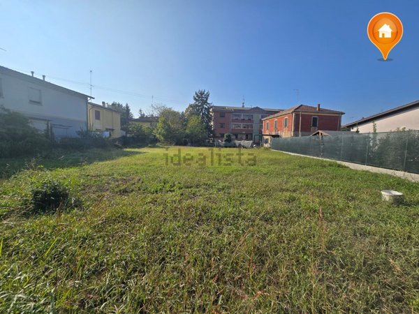 terreno edificabile in vendita a Poggio Renatico in zona Gallo
