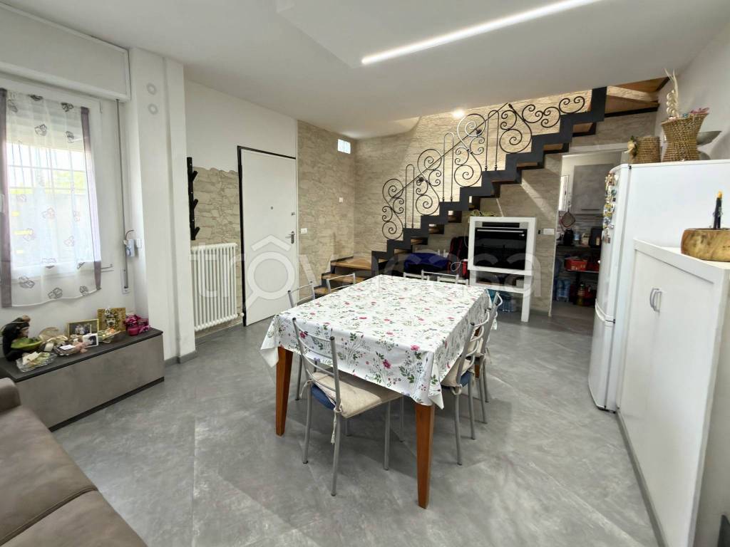 casa indipendente in vendita a Poggio Renatico in zona Chiesa Nuova