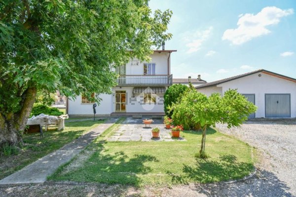 casa indipendente in vendita a Poggio Renatico in zona Coronella