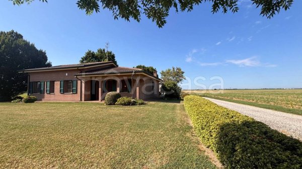 casa indipendente in vendita a Poggio Renatico in zona Coronella