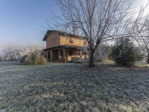 casa indipendente in vendita a Poggio Renatico in zona Chiesa Nuova