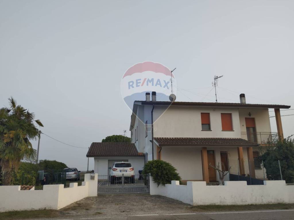 casa indipendente in vendita a Portomaggiore in zona Gambulaga