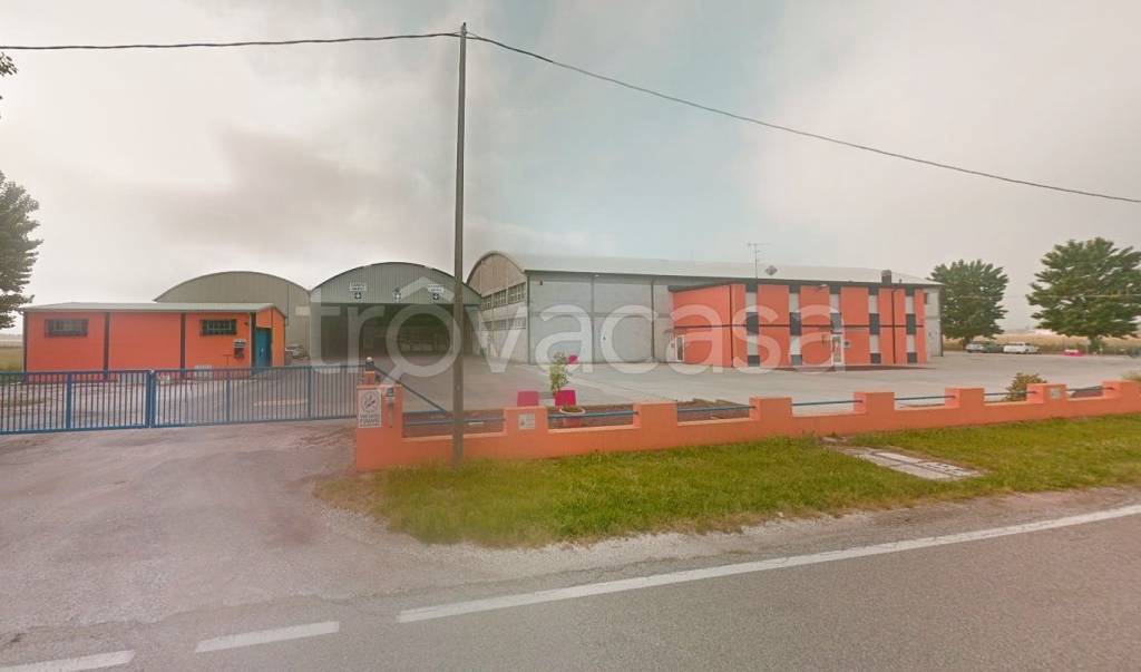 capannone in vendita a Portomaggiore in zona Gambulaga