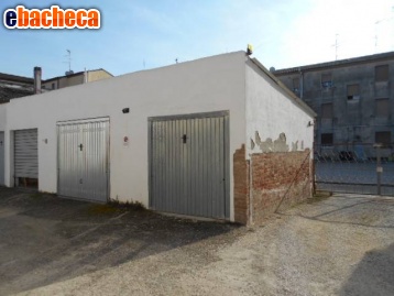 locale di sgombero in vendita a Portomaggiore