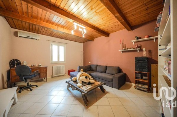 casa indipendente in vendita a Portomaggiore