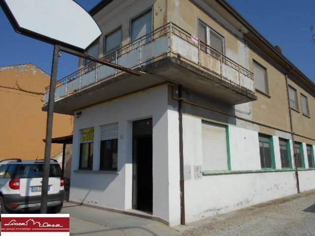 negozio in vendita a Portomaggiore