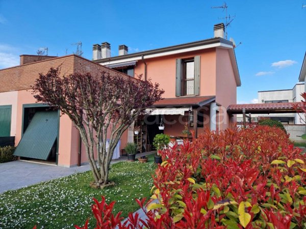 casa indipendente in vendita a Portomaggiore in zona Runco