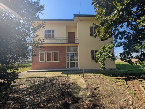 casa indipendente in vendita a Portomaggiore in zona Ripapersico