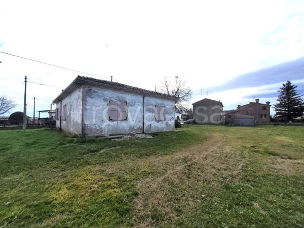 casa indipendente in vendita a Portomaggiore in zona Quartiere
