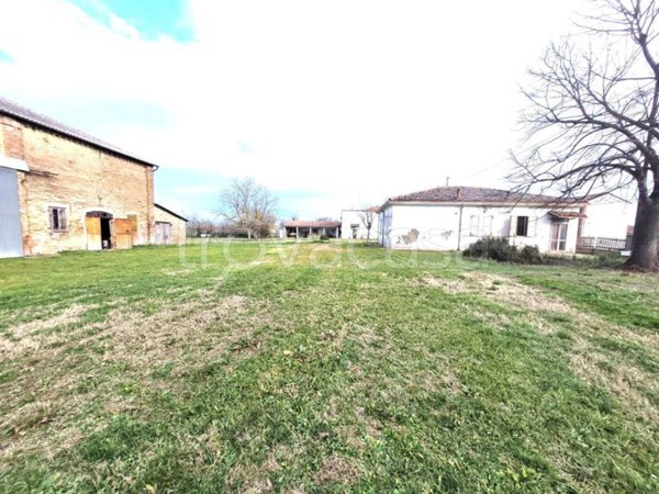 casa indipendente in vendita a Portomaggiore in zona Quartiere