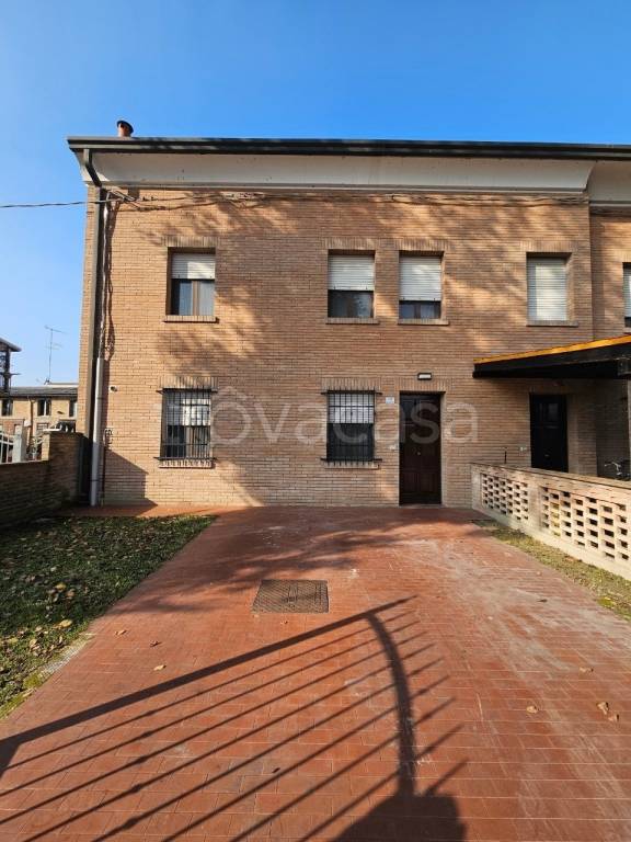 casa indipendente in vendita a Portomaggiore