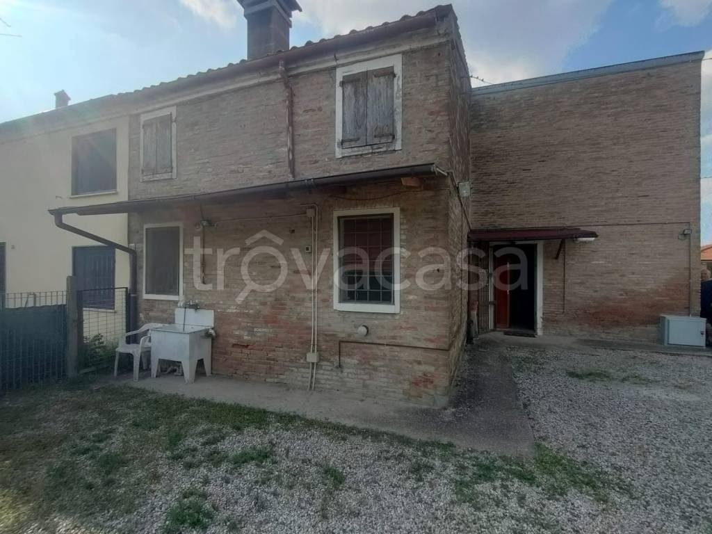 casa indipendente in vendita a Portomaggiore in zona Gambulaga