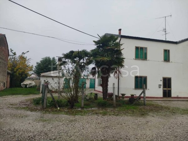 casa indipendente in vendita a Portomaggiore in zona Runco