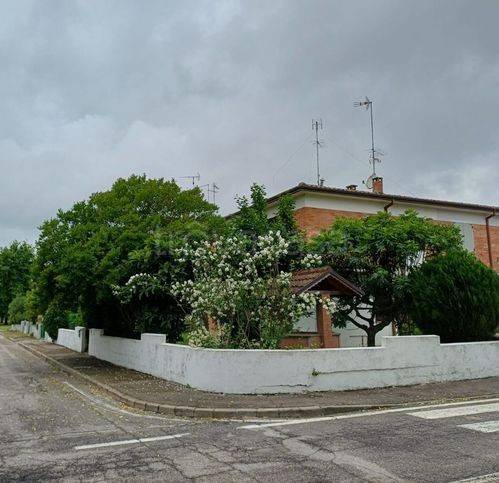 casa indipendente in vendita a Portomaggiore