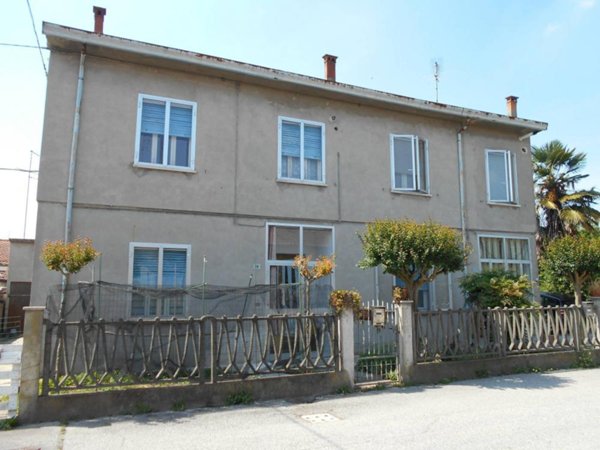 casa indipendente in vendita a Portomaggiore