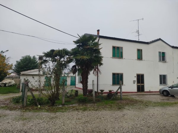 casa indipendente in vendita a Portomaggiore in zona Runco