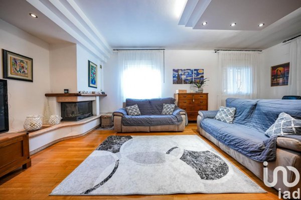 casa indipendente in vendita a Portomaggiore