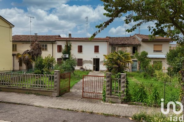 casa indipendente in vendita a Portomaggiore
