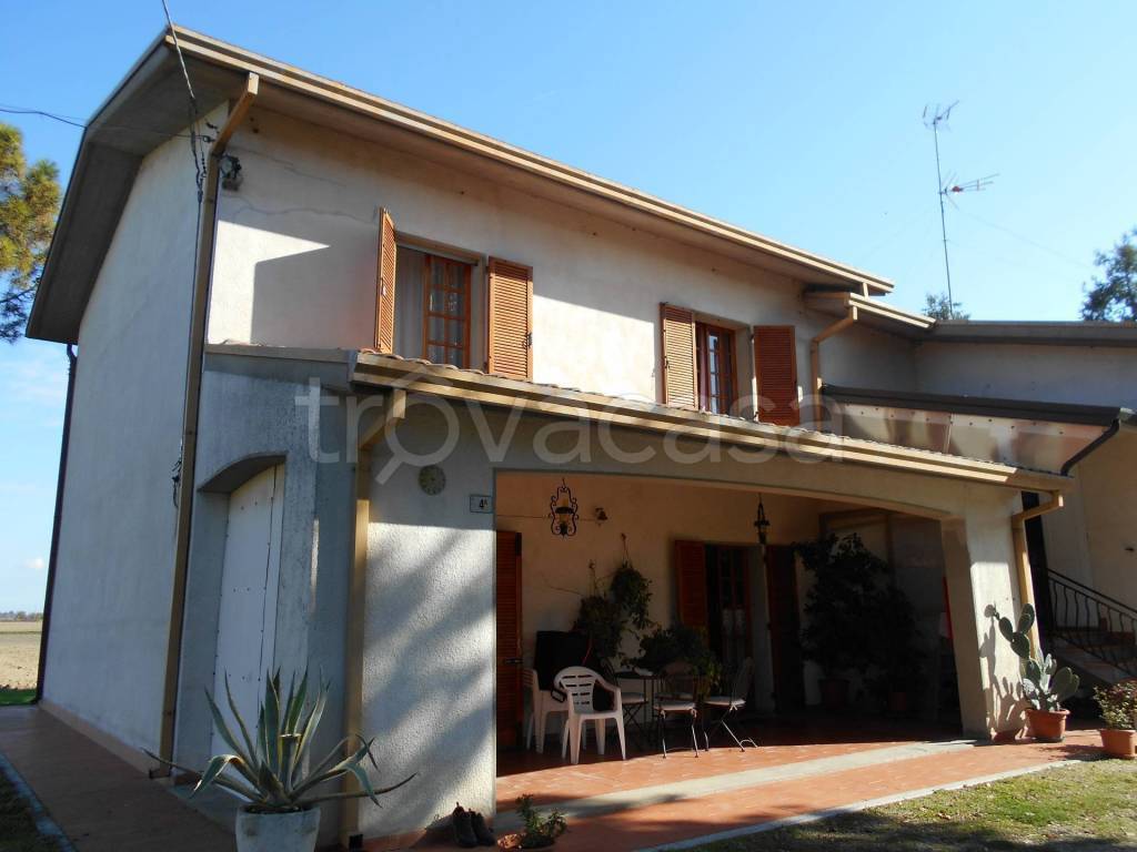casa indipendente in vendita a Portomaggiore in zona Quartiere