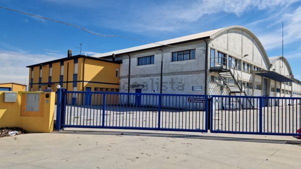 capannone in vendita a Portomaggiore