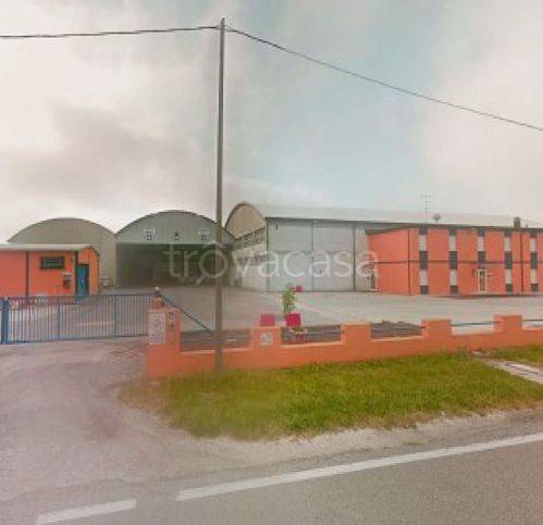 capannone in vendita a Portomaggiore in zona Gambulaga