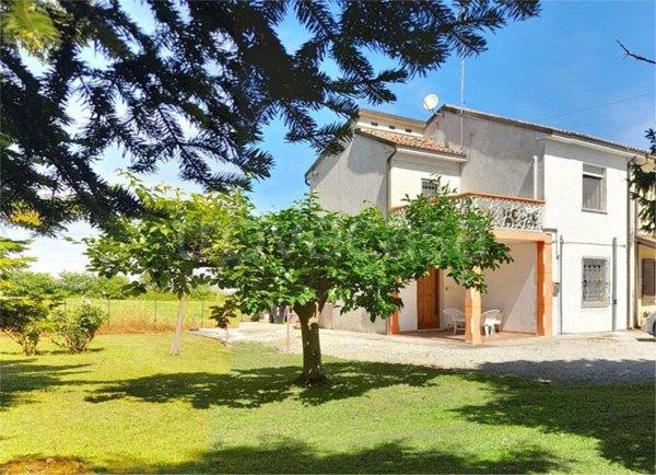 casa indipendente in vendita a Portomaggiore in zona Gambulaga