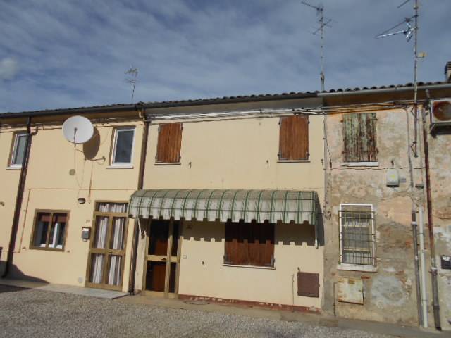 casa indipendente in vendita a Portomaggiore in zona Ripapersico