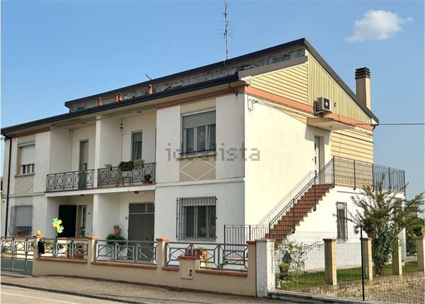 appartamento in vendita a Portomaggiore in zona Maiero