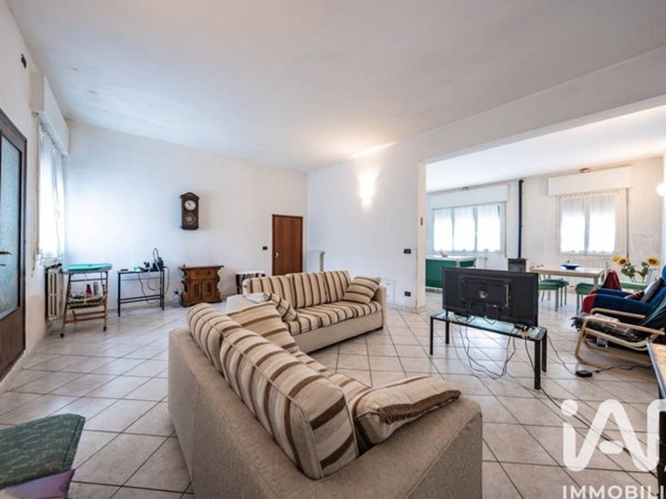 casa indipendente in vendita a Portomaggiore