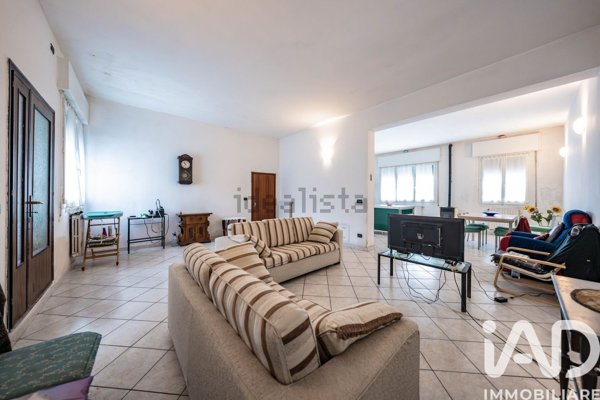 casa indipendente in vendita a Portomaggiore