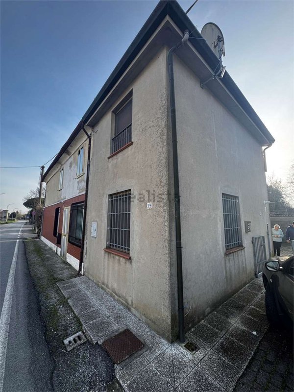 casa indipendente in vendita a Portomaggiore in zona Sandolo