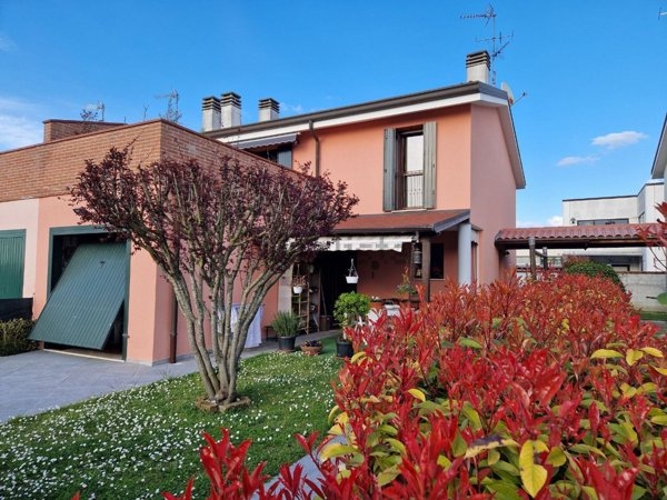 casa indipendente in vendita a Portomaggiore in zona Runco