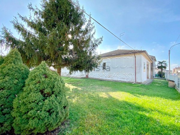 casa indipendente in vendita a Portomaggiore in zona Gambulaga