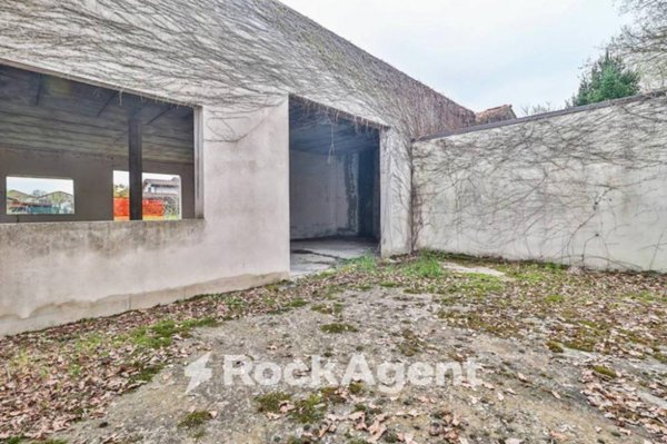 casa indipendente in vendita a Portomaggiore in zona Ripapersico