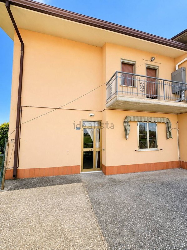 casa indipendente in vendita a Portomaggiore in zona Quartiere