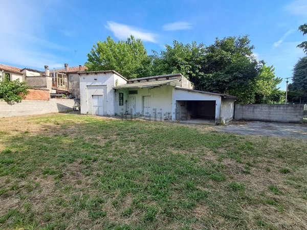 casa semindipendente in vendita a Portomaggiore