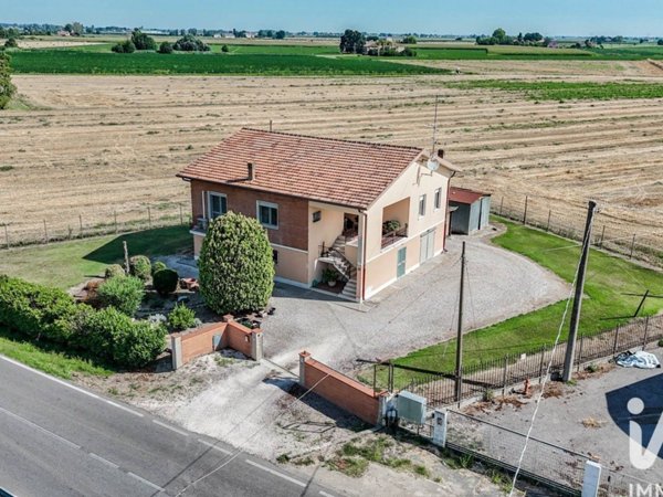 casa indipendente in vendita a Portomaggiore in zona Portorotta