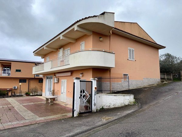 casa indipendente in vendita a Portomaggiore in zona Quartiere