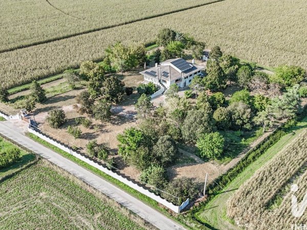casa indipendente in vendita a Portomaggiore in zona Gambulaga