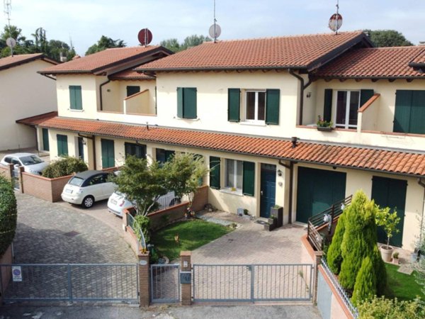 casa indipendente in vendita a Vigarano Mainarda