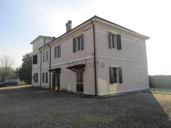 pentavano in vendita a Vigarano Mainarda