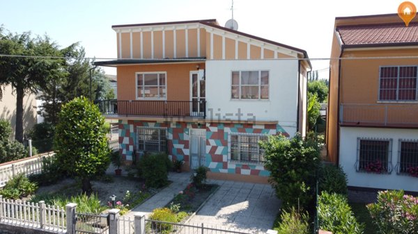 casa indipendente in vendita a Vigarano Mainarda