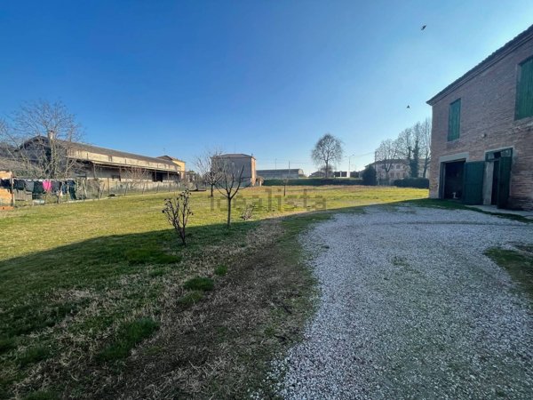 casa indipendente in vendita a Vigarano Mainarda