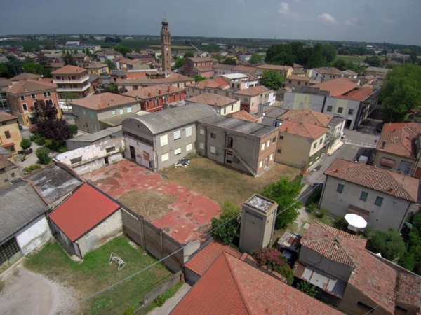 terreno edificabile in vendita a Vigarano Mainarda