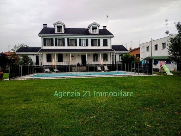 casa indipendente in vendita a Vigarano Mainarda