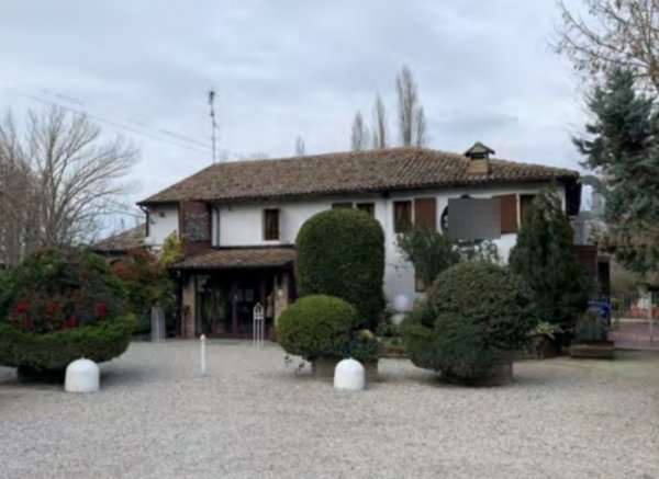 negozio in vendita a Vigarano Mainarda